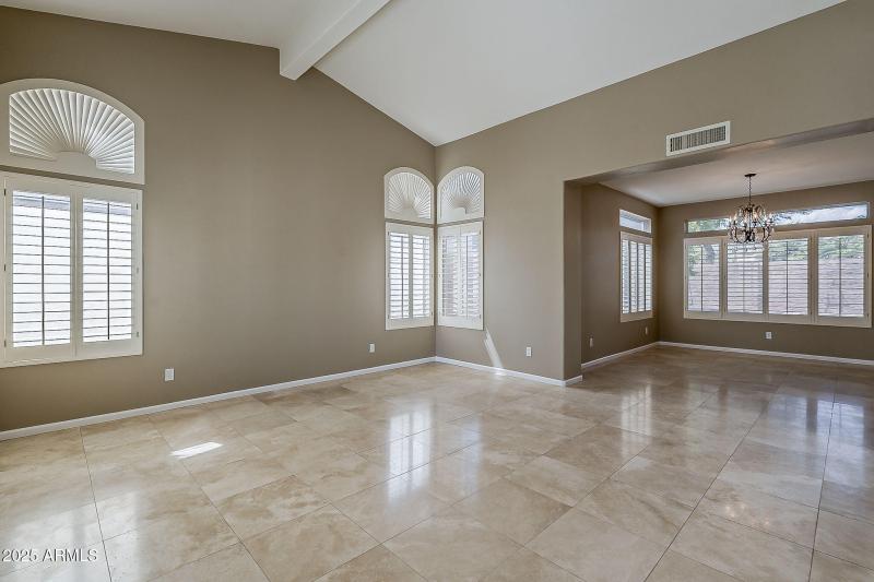 8-web-or-mls-Glenhaven-8