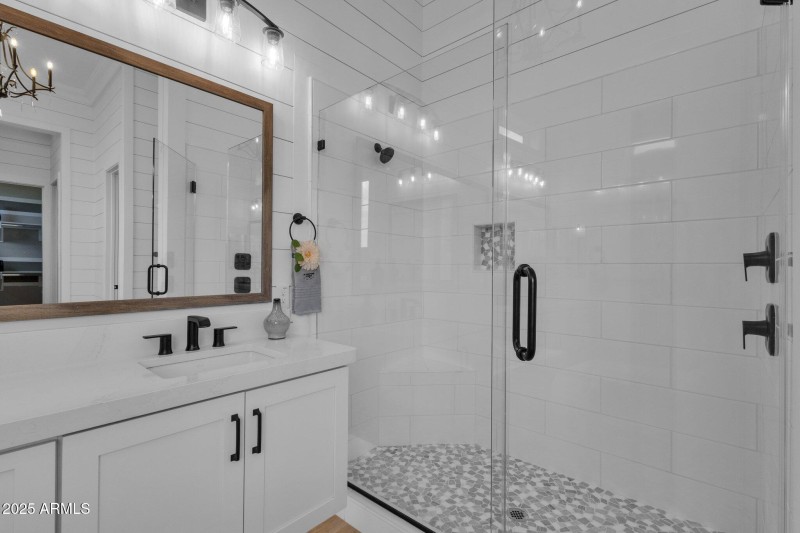 162-web-or-mls-1063-e-palm-bch-dr