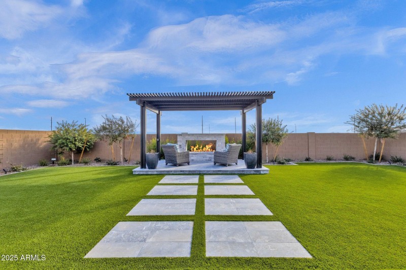 170-web-or-mls-1063-e-palm-bch-dr