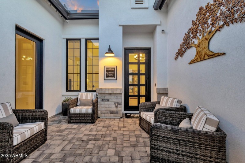 190-web-or-mls-1063-e-palm-bch-dr