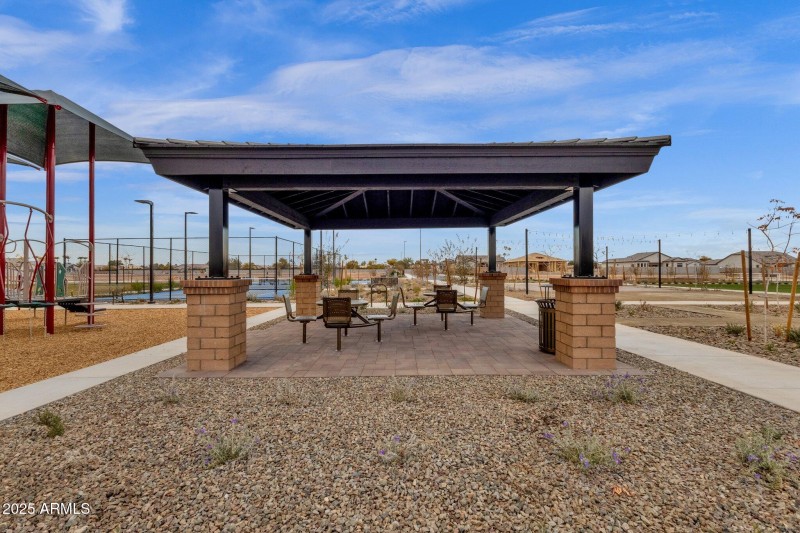 221-web-or-mls-1063-e-palm-bch-dr