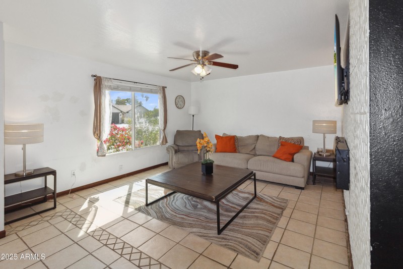 8410 N 32ND AVE, Phoenix, AZ 85051