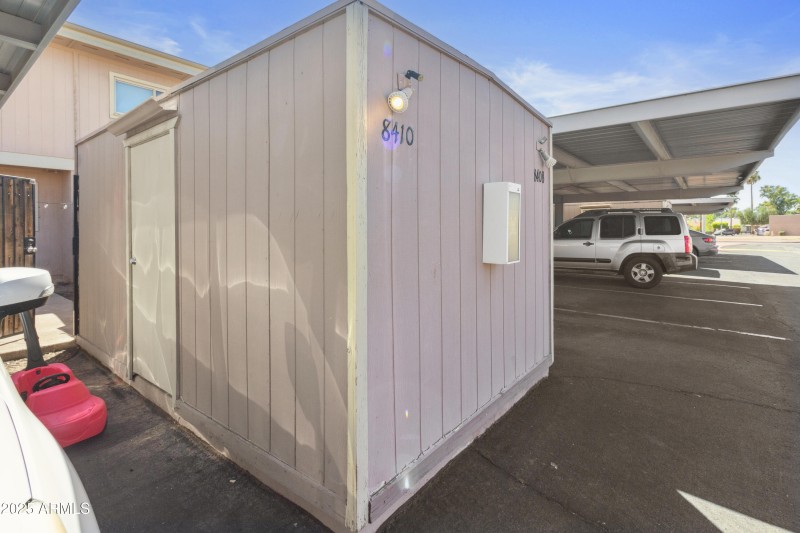 8410 N 32ND AVE, Phoenix, AZ 85051
