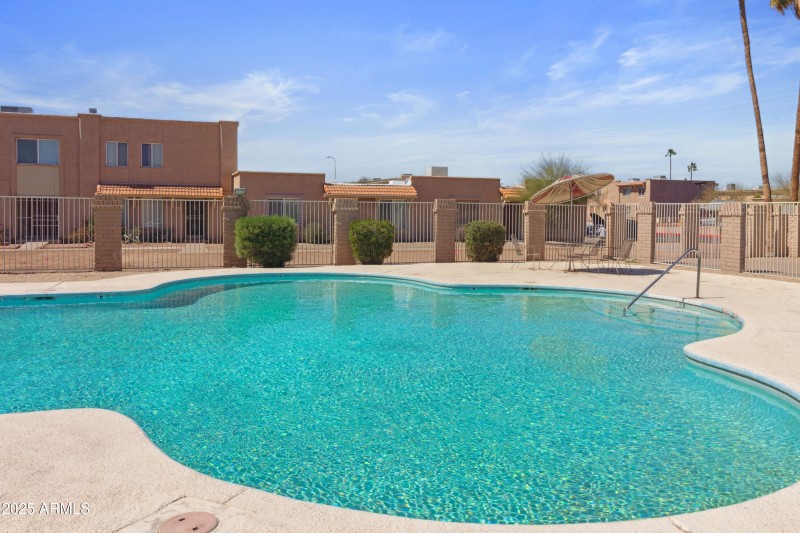 8410 N 32ND AVE, Phoenix, AZ 85051