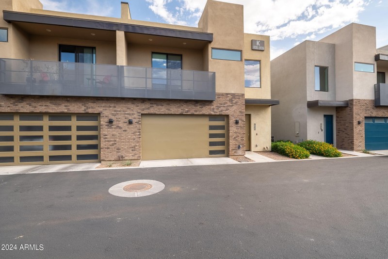 3-web-or-mls-901-s-smith-rd-1036