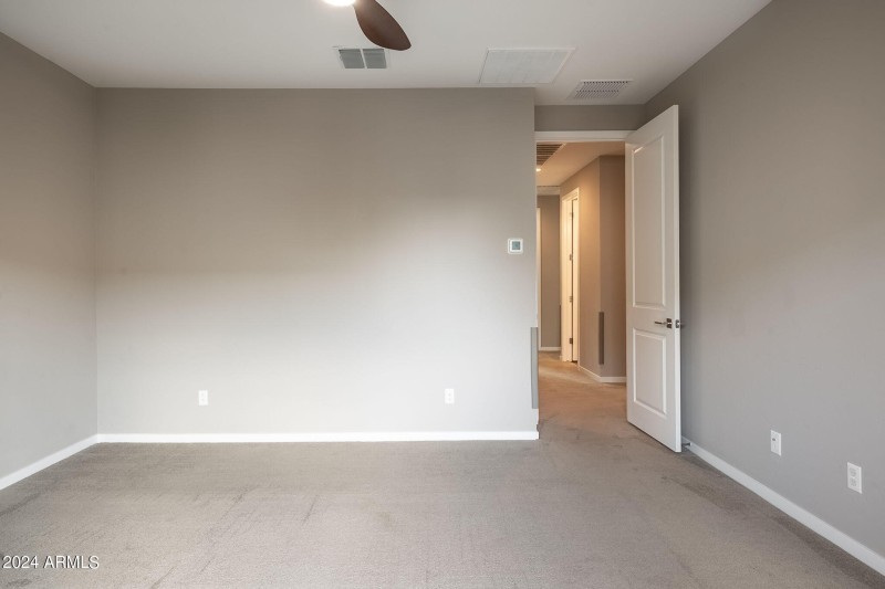 19-web-or-mls-901-s-smith-rd-1036