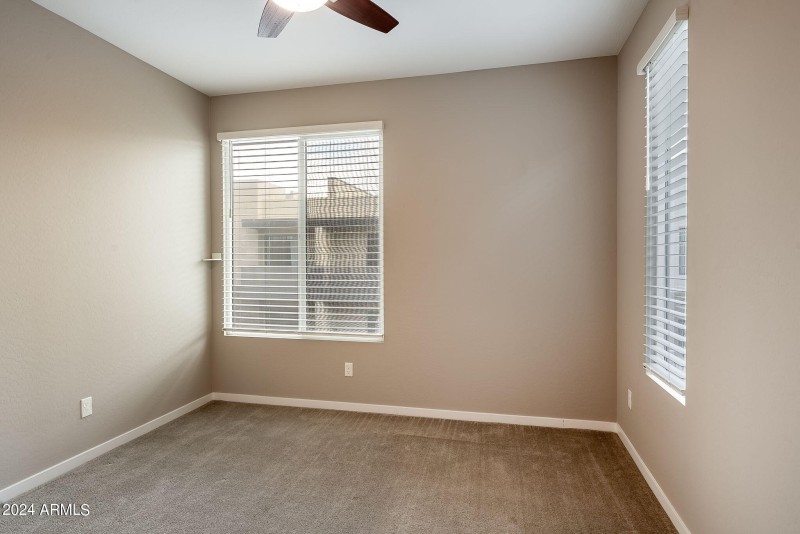 28-web-or-mls-901-s-smith-rd-1036