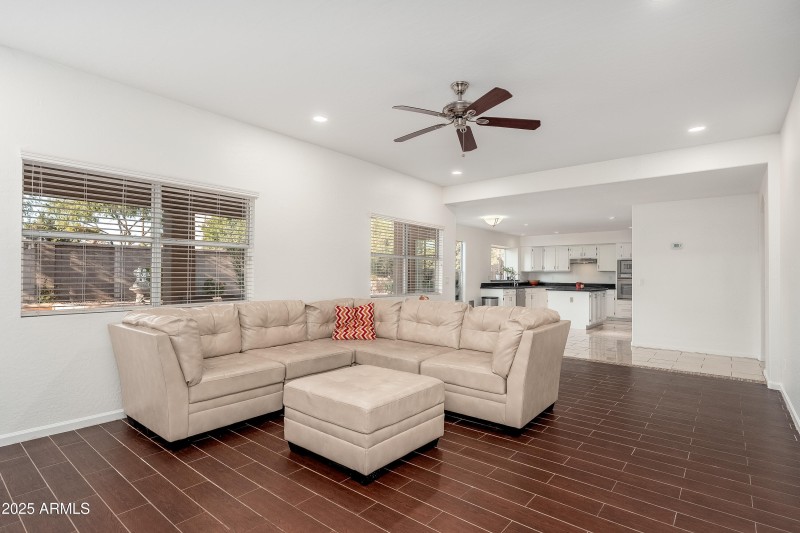 1770 W Mulberry Dr - 15