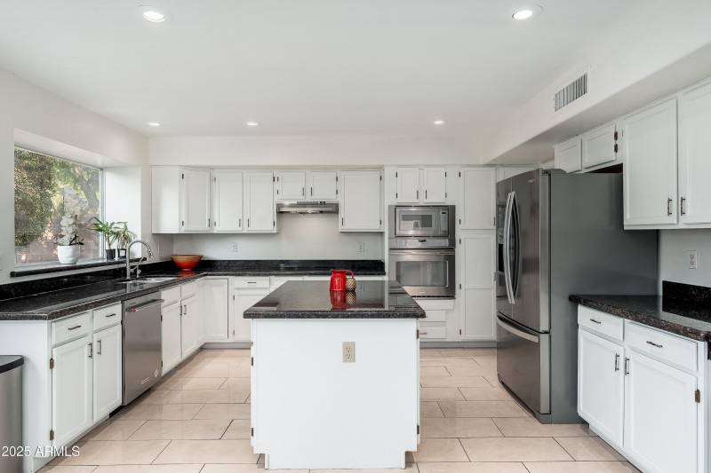 1770 W Mulberry Dr - 19