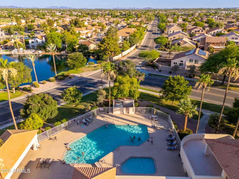 1770 W Mulberry Dr - 60