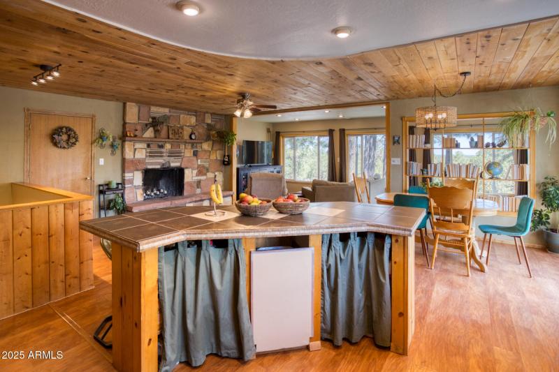 2611 ELLSWORTH AVE, Show Low, AZ