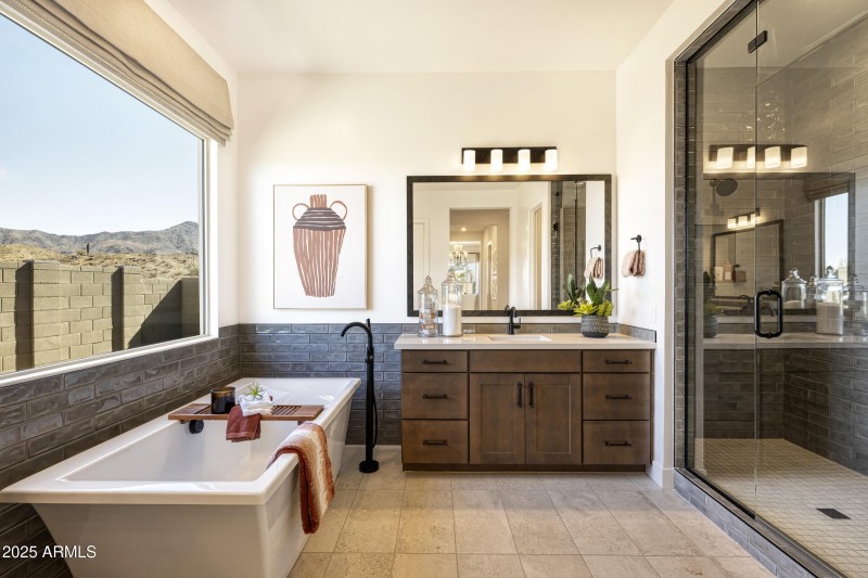 Whispering Hills Model Interiors - Pinna