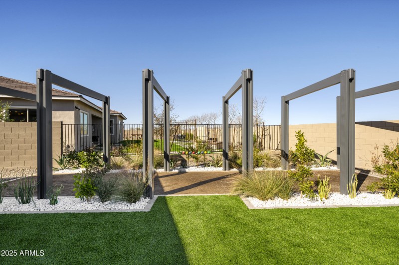 Whispering Hills Backyards 127 Finals Lo