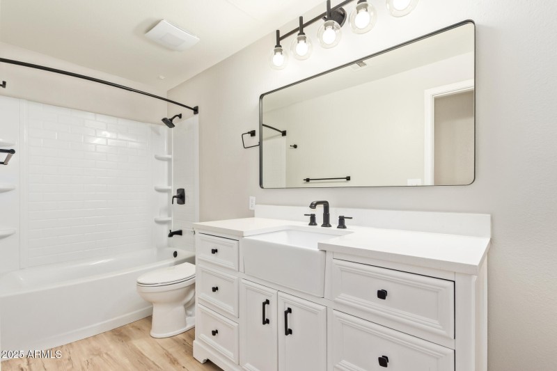 20 - Desert Foothills