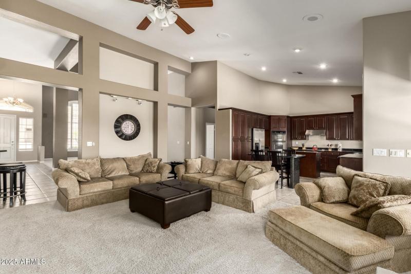 10 Family Room