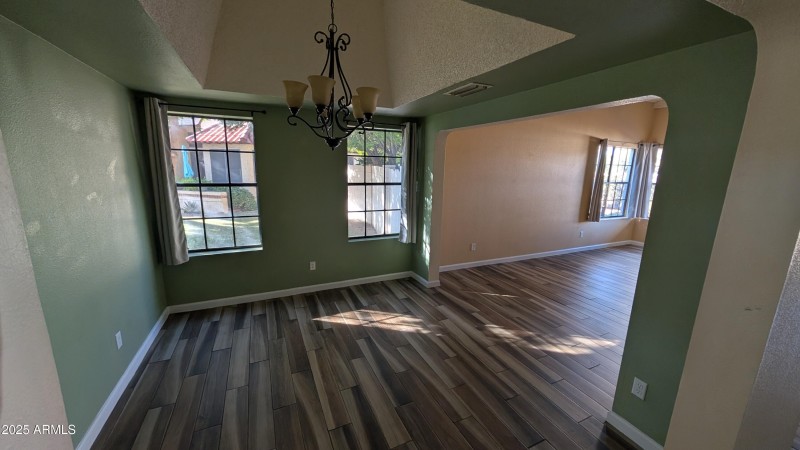 12) 59263-686dab4b725d3