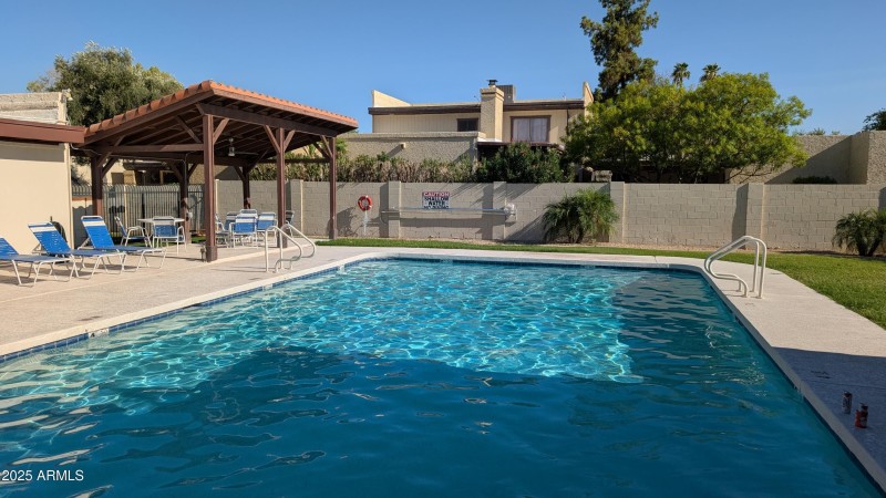 28) 59263-686db174892ae