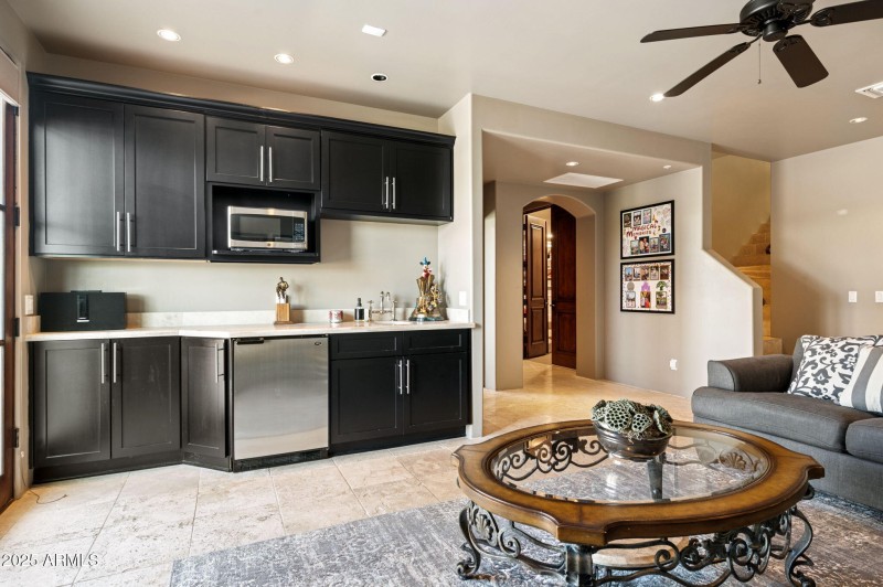 1st Floor Den -5738-n-32nd-pl