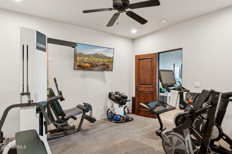 Gym 5738-n-32nd-pl