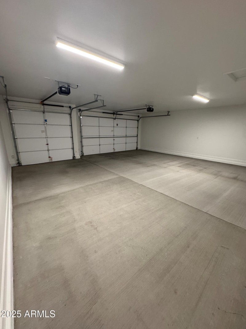 PC Unit 46 Lot 27 Garage