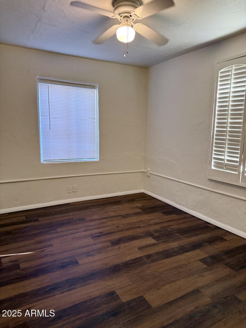 BFE4E3AE-0C0E-4854-A66F-7A25691EAABC_1_1