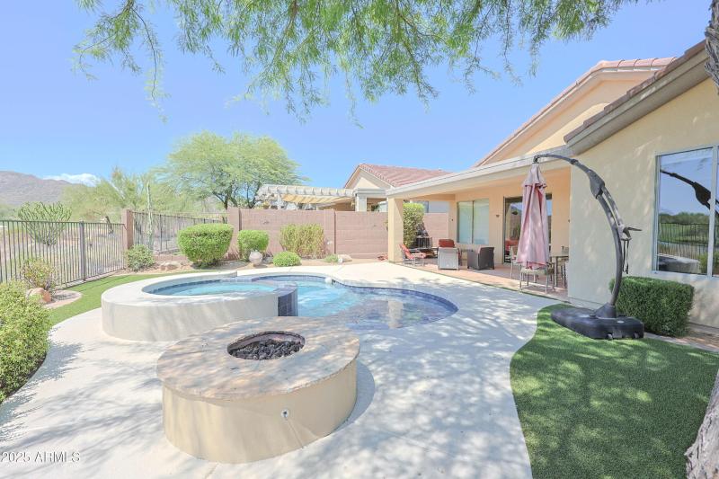 40838 N PRESTANCIA CT