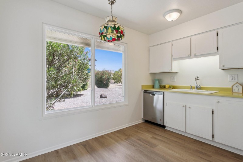 Eat-In Kitchen overlooking backyard