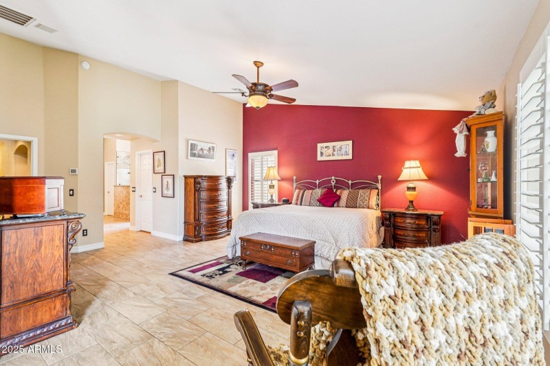 24-web-or-mls-N 85th Dr-S0907-024