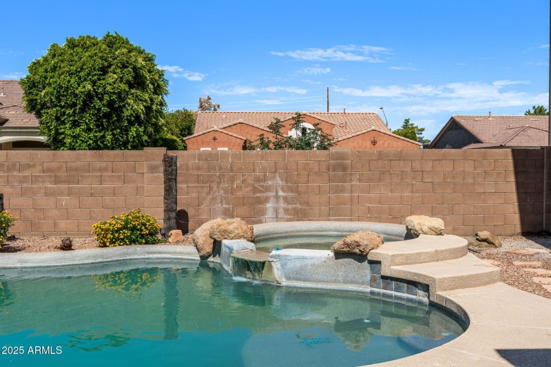 17-web-or-mls-DSC07940-HDR