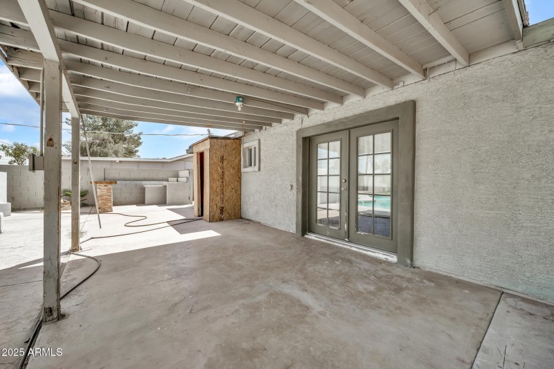 6101 N 31st Dr-26_(2048)