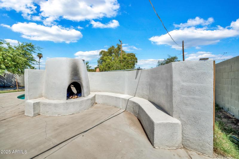 6101 N 31st Dr-31_(2048)