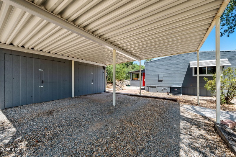 21-Carport