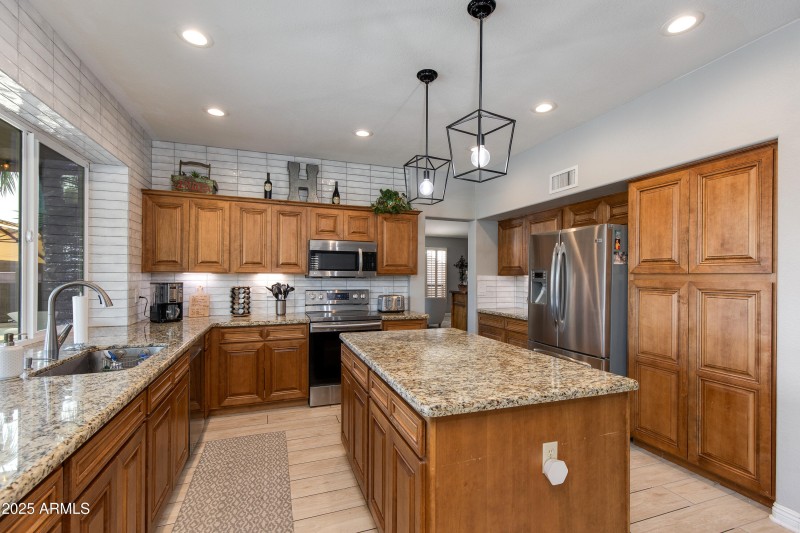 Gourmet Kitchen Space