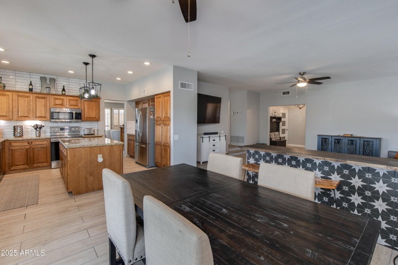 Open Kitchen & Dining Flow