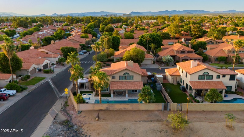 Neighborhood and Mountain Views