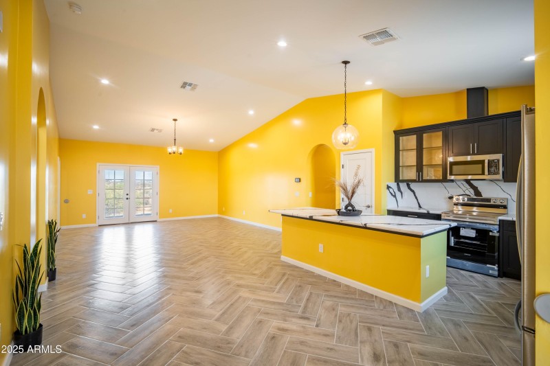 35684 W Chipman Rd -1