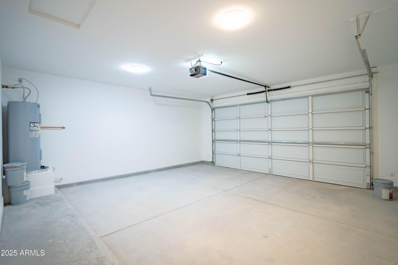 35684 W Chipman Rd -16