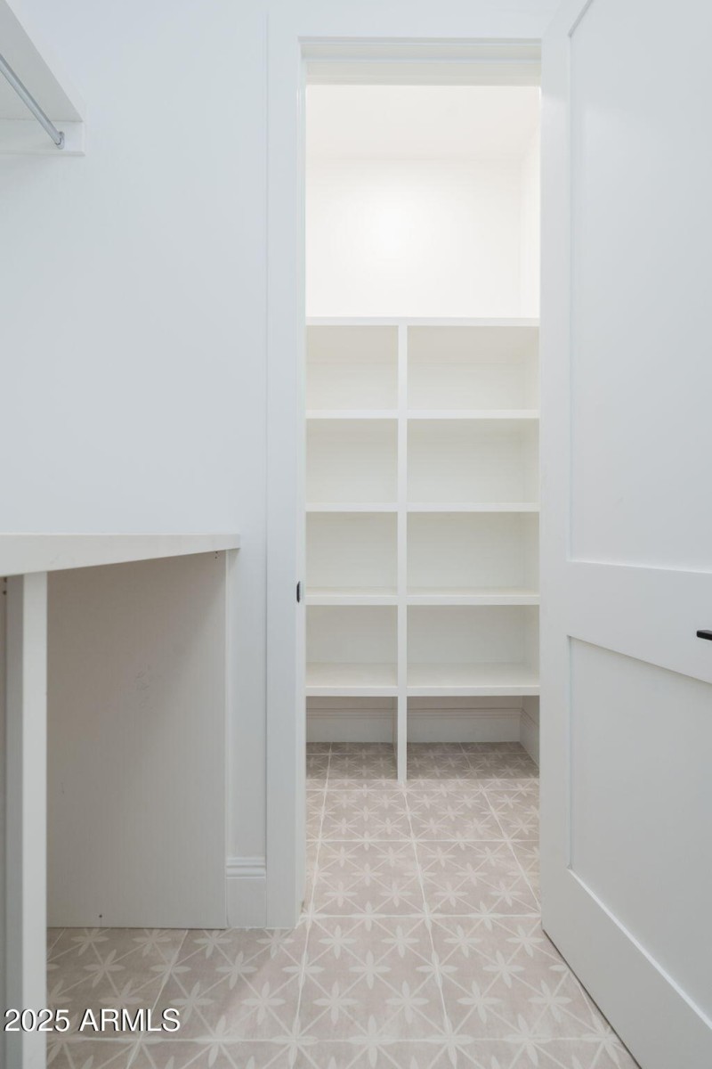 43-web-or-mls-77th-35