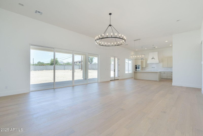 16-web-or-mls-77th-8