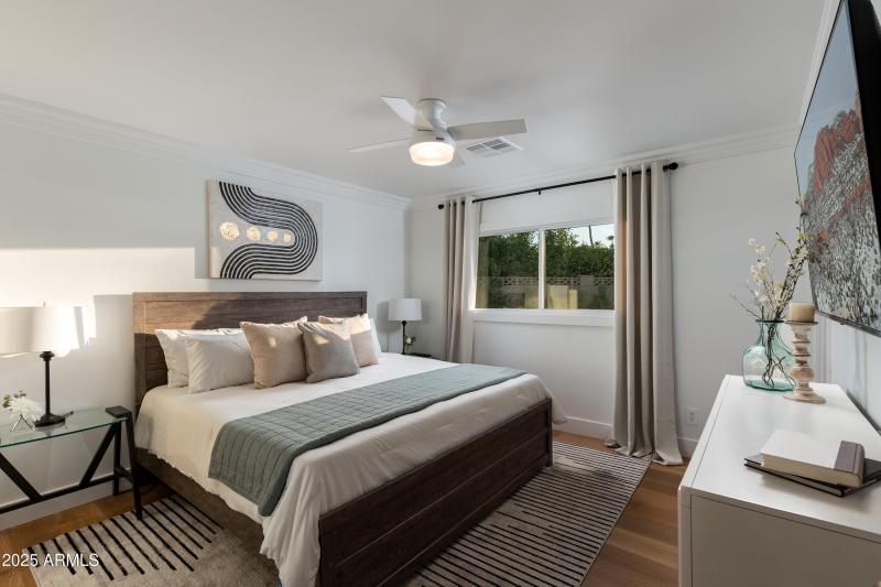 2ND PRIMARY EN SUITE