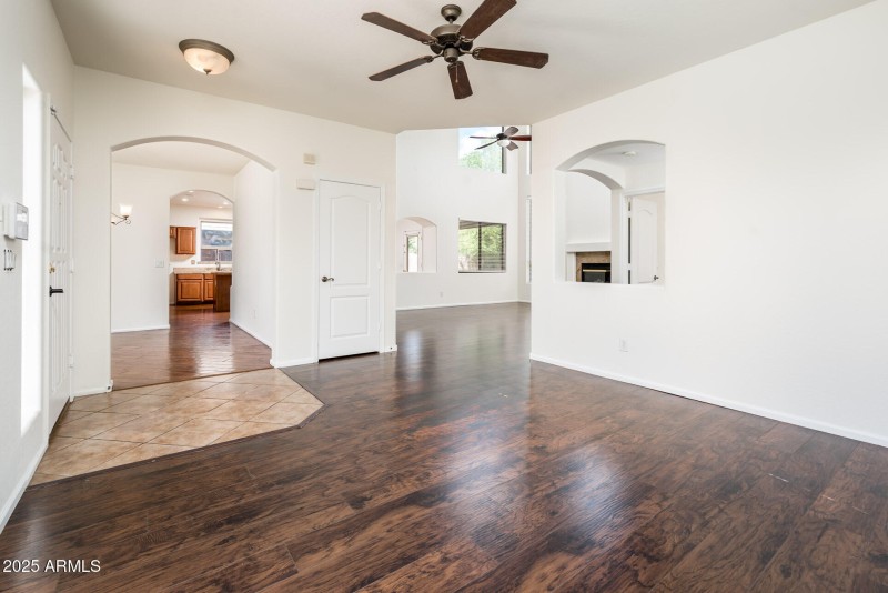 16218 W Gibson St - MLS-8