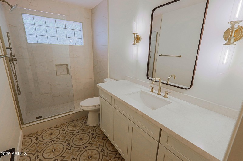 2nd Bedroom Bath 1 (1)