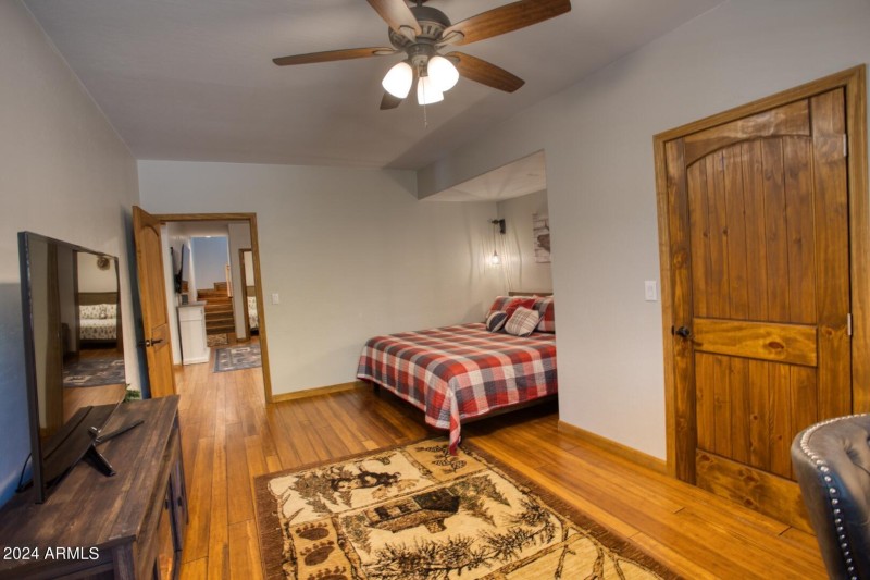 Sierra Pines Show Low for Sale 928528808