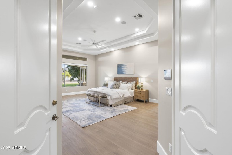 Oversized Primary suite