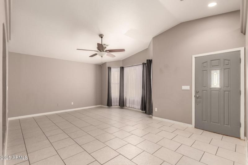 08 - Devonshire 10032