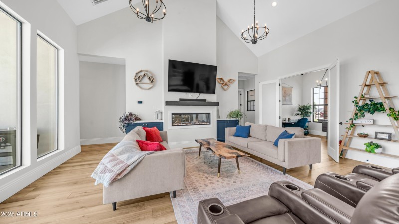 29617 W Eagle Dr (5)