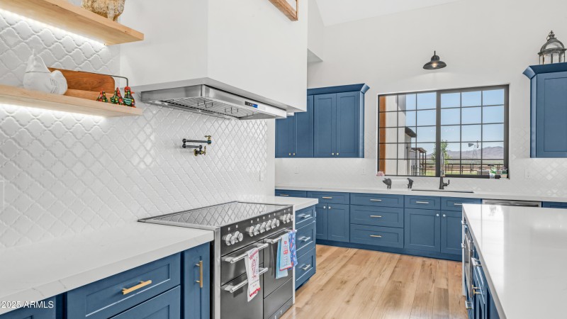 29617 W Eagle Dr (17)