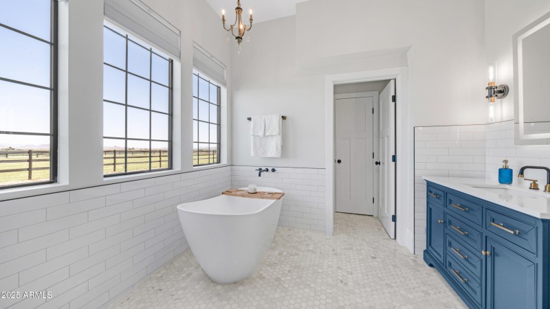 29617 W Eagle Dr (25)