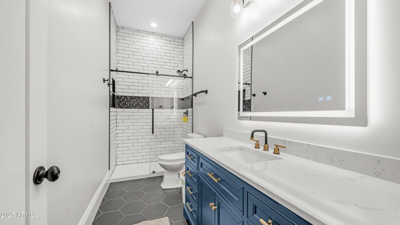 29617 W Eagle Dr (40)