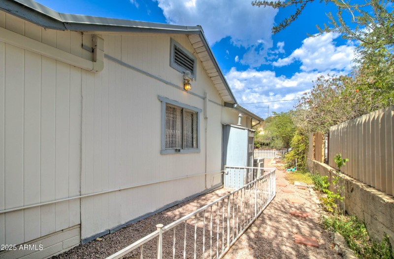 5846 Grover Canyon Rd-9